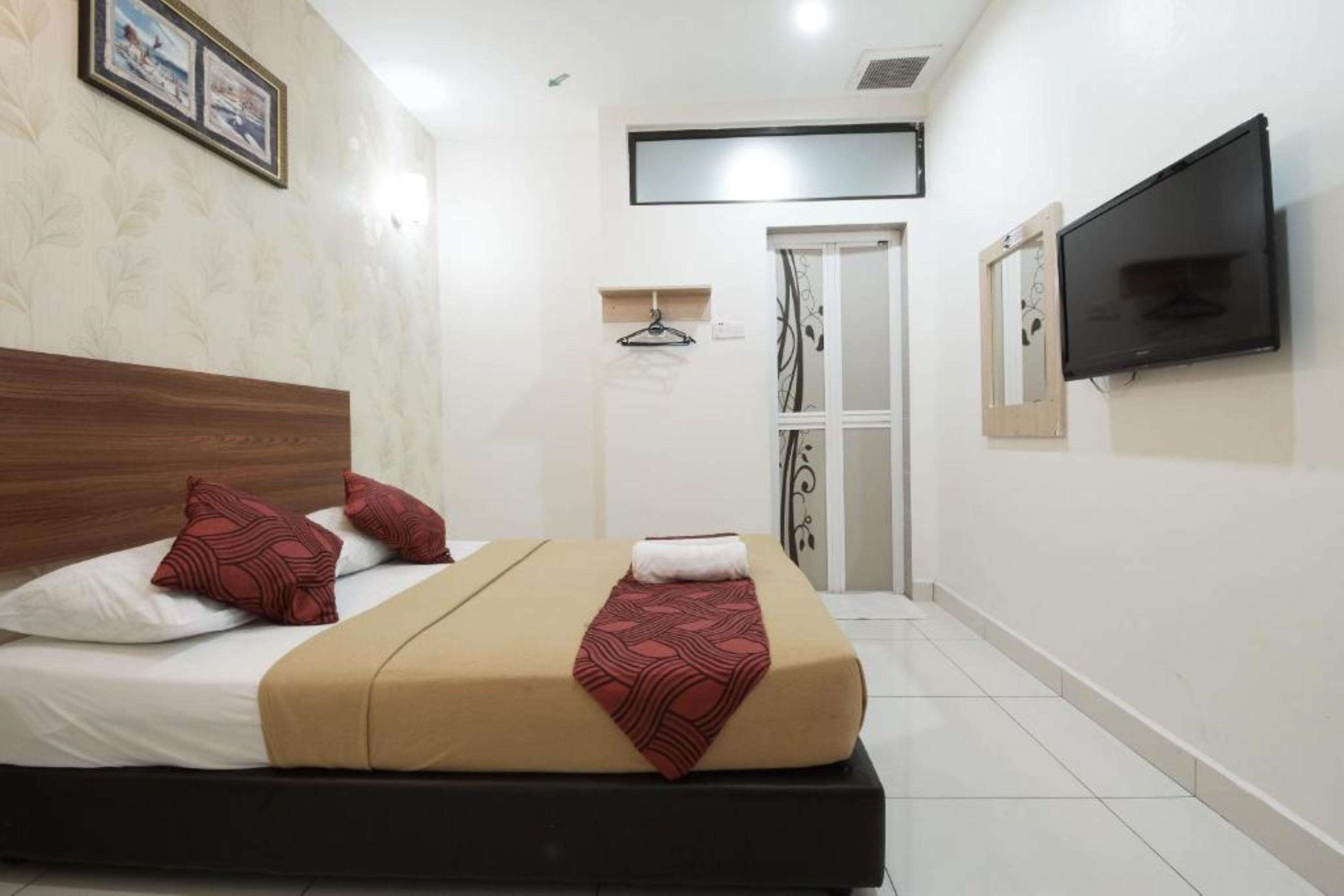 Coop Hotel Putrajaya & Cyberjaya Kampung Dengkil Esterno foto