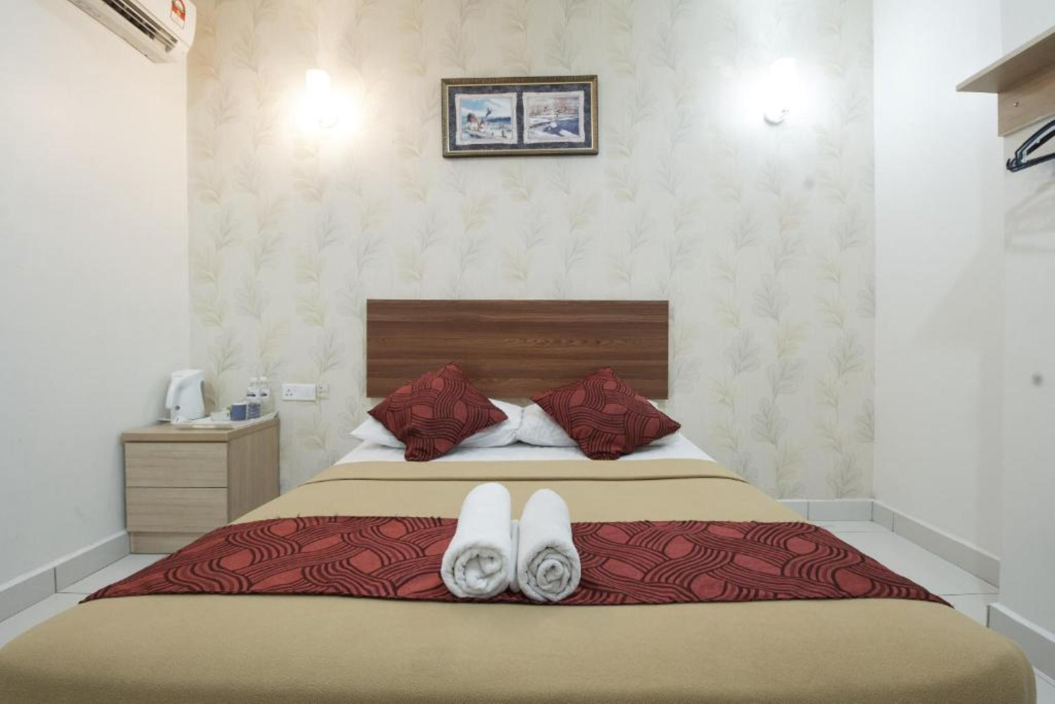 Coop Hotel Putrajaya & Cyberjaya Kampung Dengkil Esterno foto