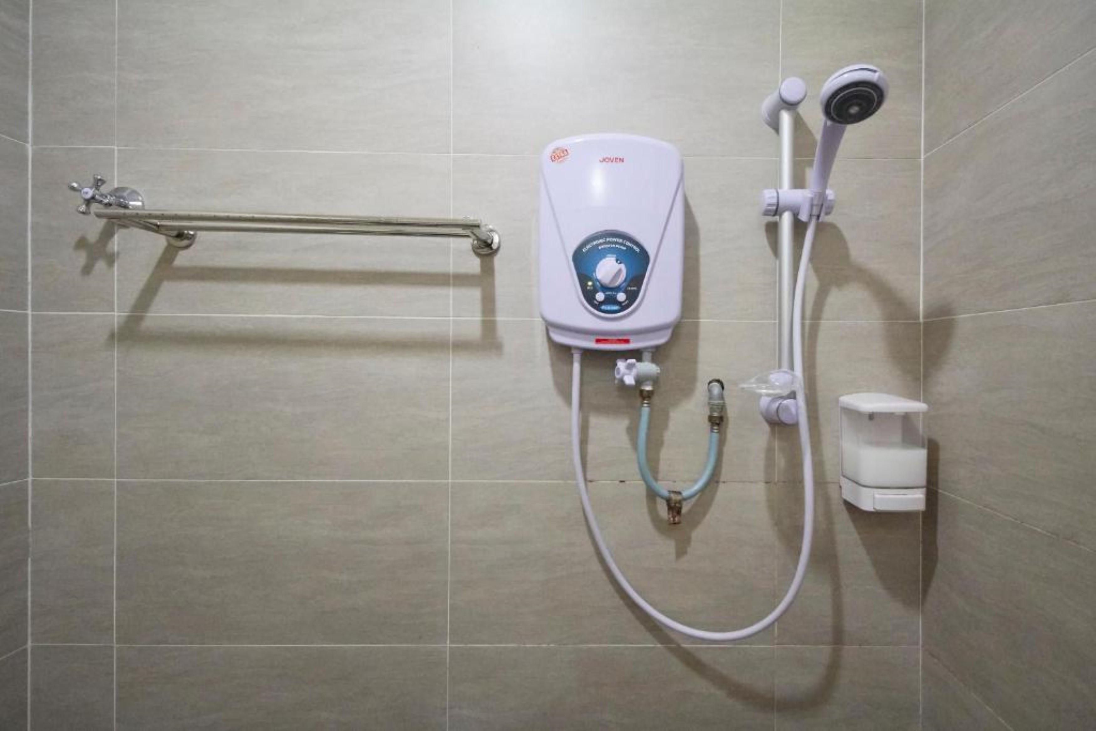 Coop Hotel Putrajaya & Cyberjaya Kampung Dengkil Esterno foto