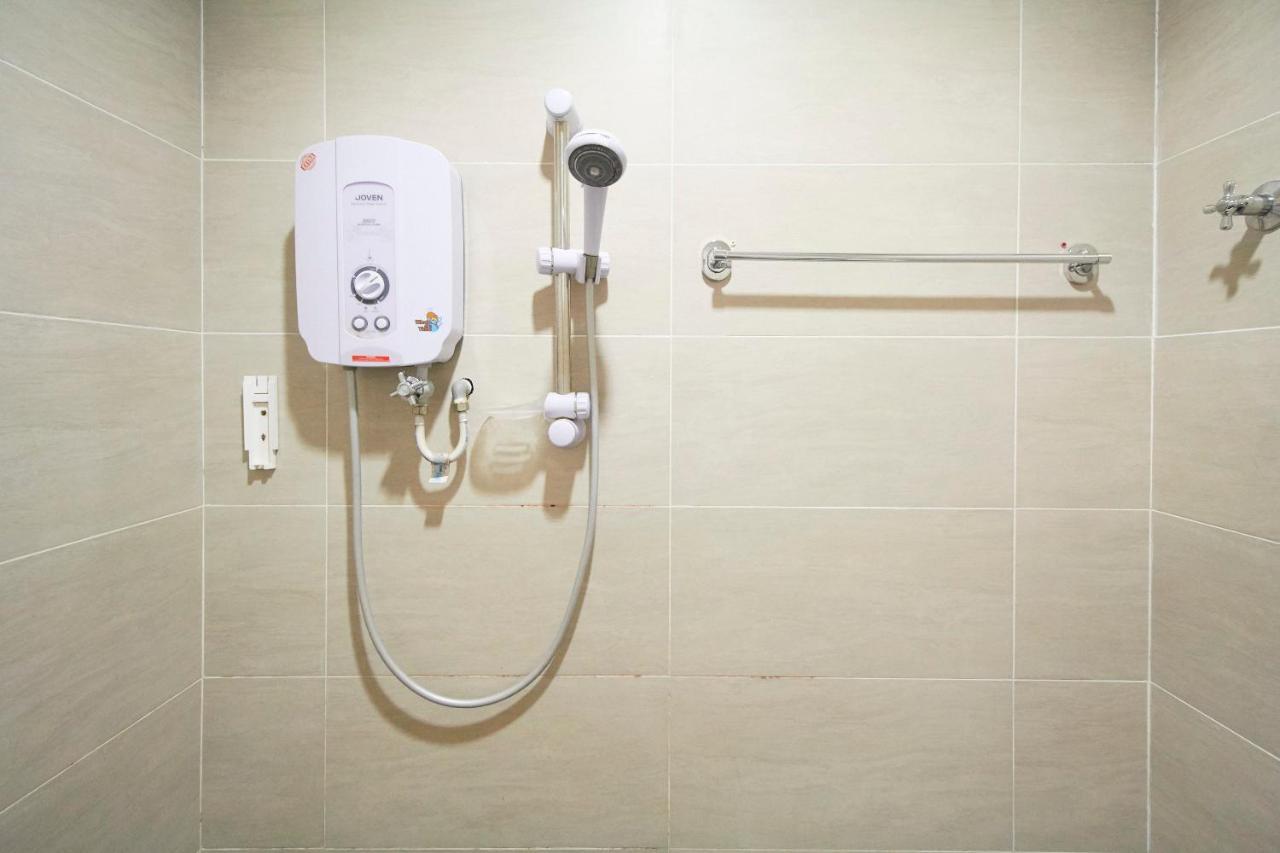 Coop Hotel Putrajaya & Cyberjaya Kampung Dengkil Esterno foto